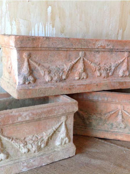 Italian Terracotta Planter With Garland - Mercato Antiques - 1
